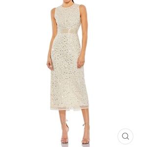 Mac Duggal NWT Geometric Embellish Sleeveless Midi Dress 4 Nude Silver Sequins